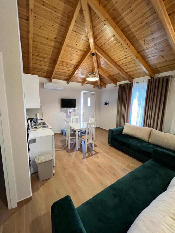 Amazing Familiar Apartments And Rooms Sarandë Exteriér fotografie