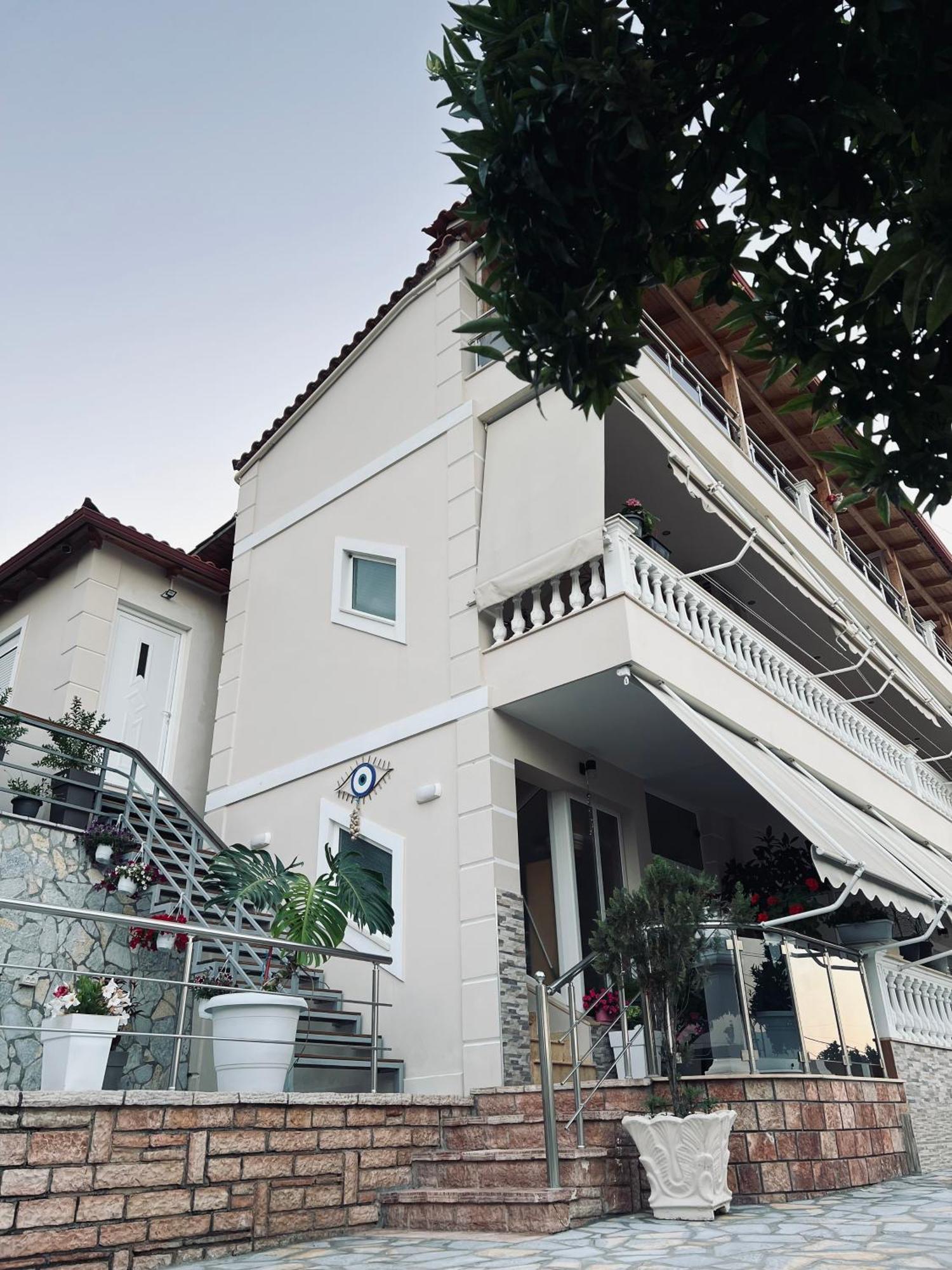 Amazing Familiar Apartments And Rooms Sarandë Exteriér fotografie